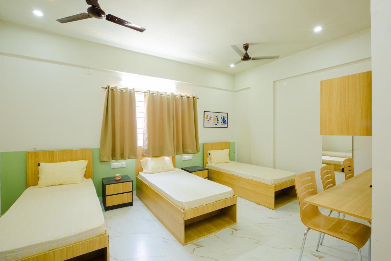 Covie Bannergatta 185 Hostel Бангалор Екстериор снимка