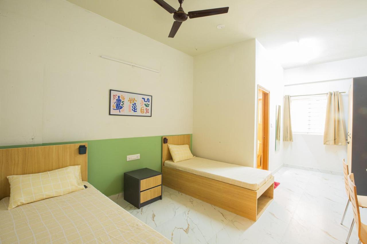 Covie Bannergatta 185 Hostel Бангалор Екстериор снимка